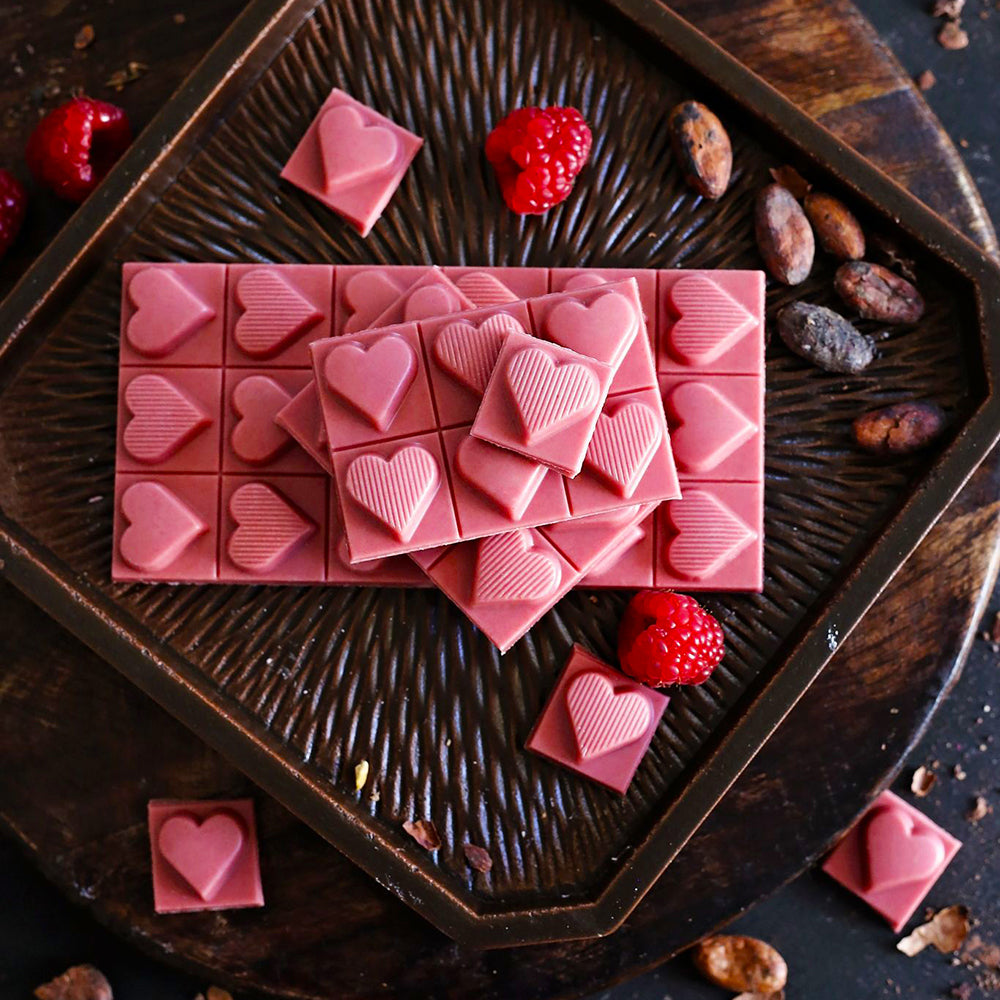 Шоколад с ягода и малина LOVE